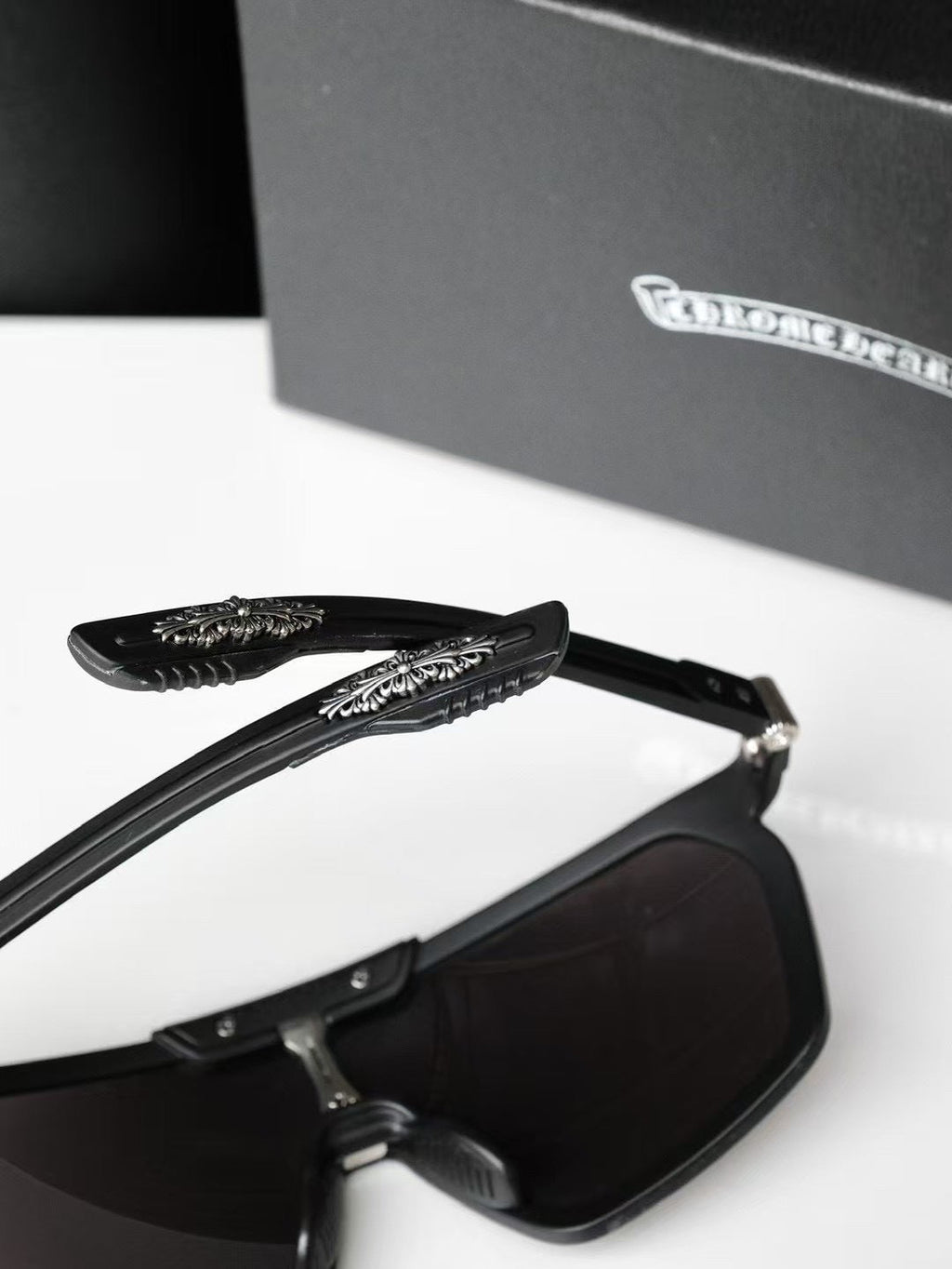 Chrome Hearts sports cycling goggles