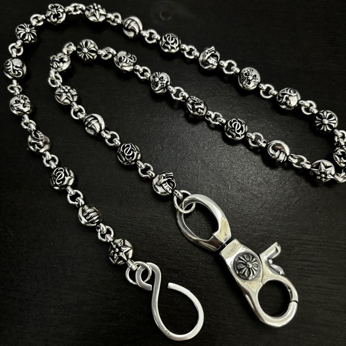 Chrome Hearts cross-shaped floral boat anchor dice pants chain